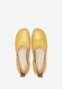 Marc O'Polo Klassischer Ballerina - yellow