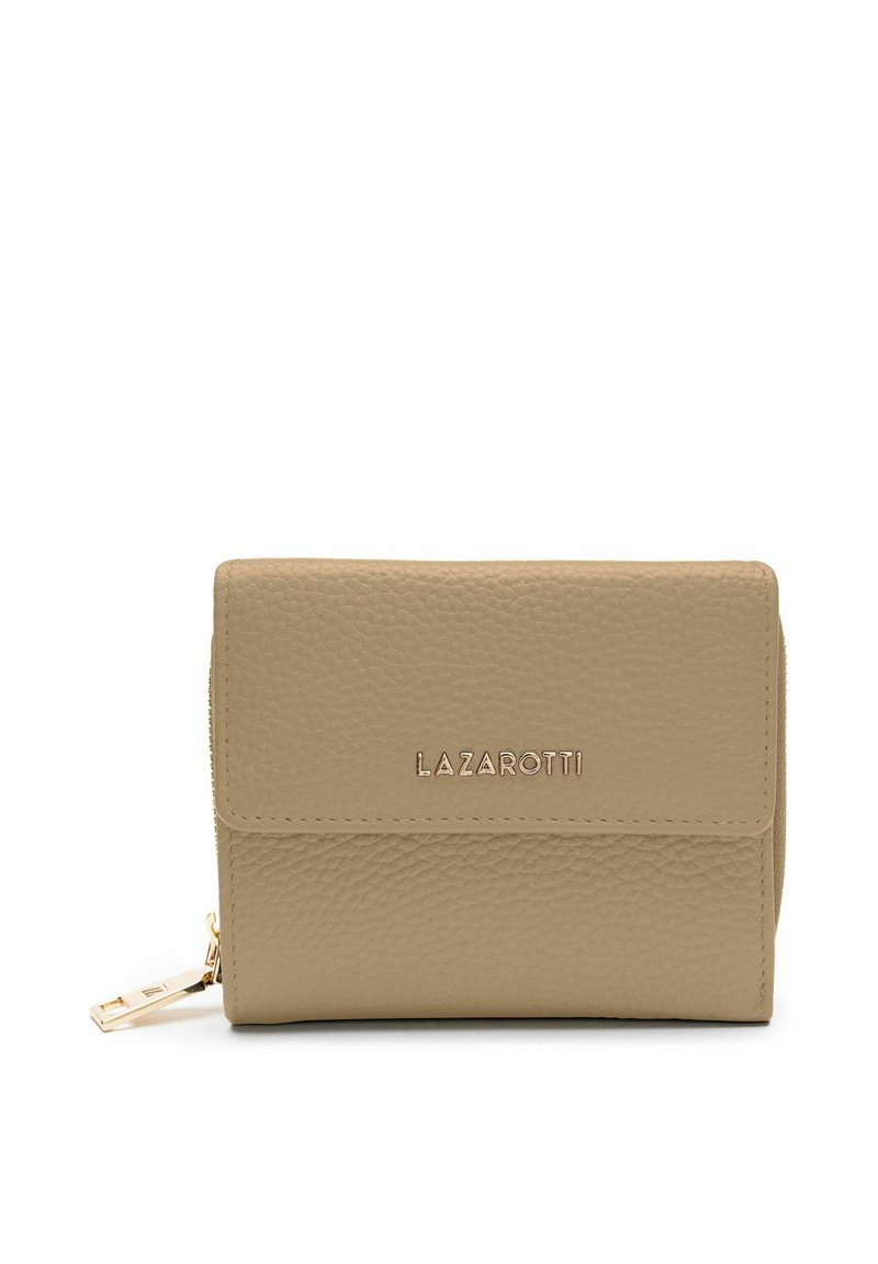 Portafoglio in pelle beige con superficie texturizzata, una zip dorata e logo "LAZAROTTI" impresso sul fronte. Forma rettangolare compatta.