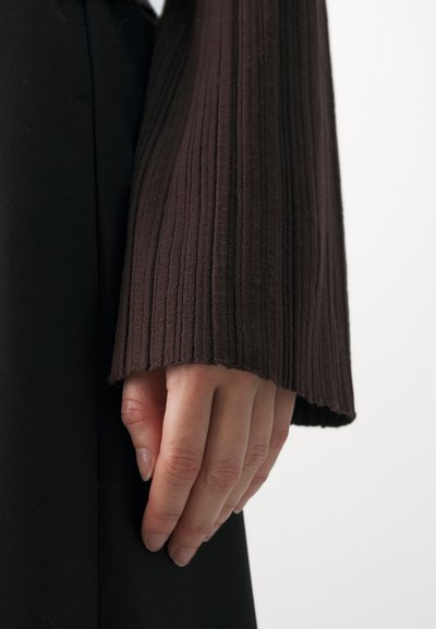 Holzweiler TULIP  - Jersey de punto - dark brown
