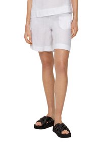 s.Oliver Shorts - weiß