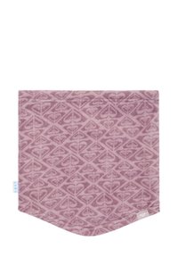 Lila fleece nekwarmer met een geometrisch hartpatroon, zachte textuur en afgeronde onderranden. Bevat een klein logotag in de hoek.