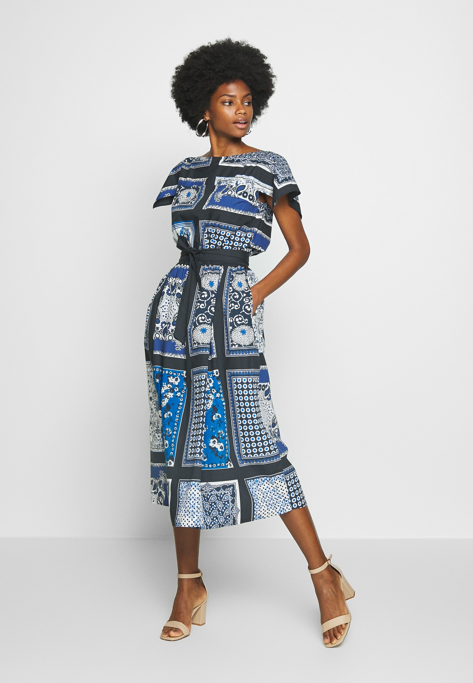 Van Laack Wjwk8 Wolfgang Joop Day Dress Blau Dark Blue Zalando De 