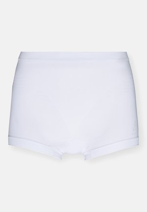 Boxer shorts blancs et respirants avec une texture lisse, dotés d'une large ceinture et d'une longueur mi-cuisse, conçus pour le confort et le soutien.