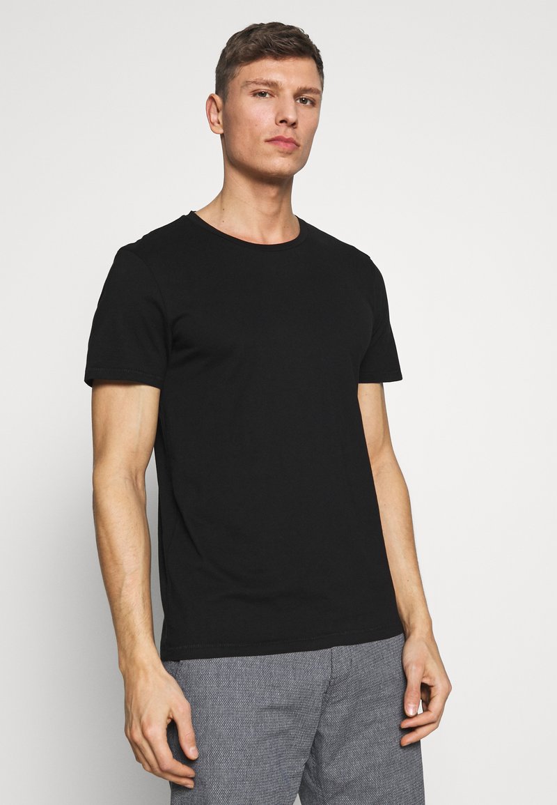 Herren T-Shirts basic | TOM TAILOR DENIM 3 PACK T-Shirt basic light stone/grey melange/schwarz - LU89974 Herren T-Shirts basic | TOM TAILOR DENIM 3 PACK T-Shirt basic light stone/grey melange/schwarz - LU89974