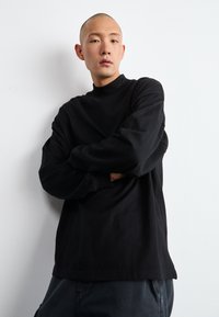 Carhartt WIP MOCKNECK - Langærmet T-shirt - black