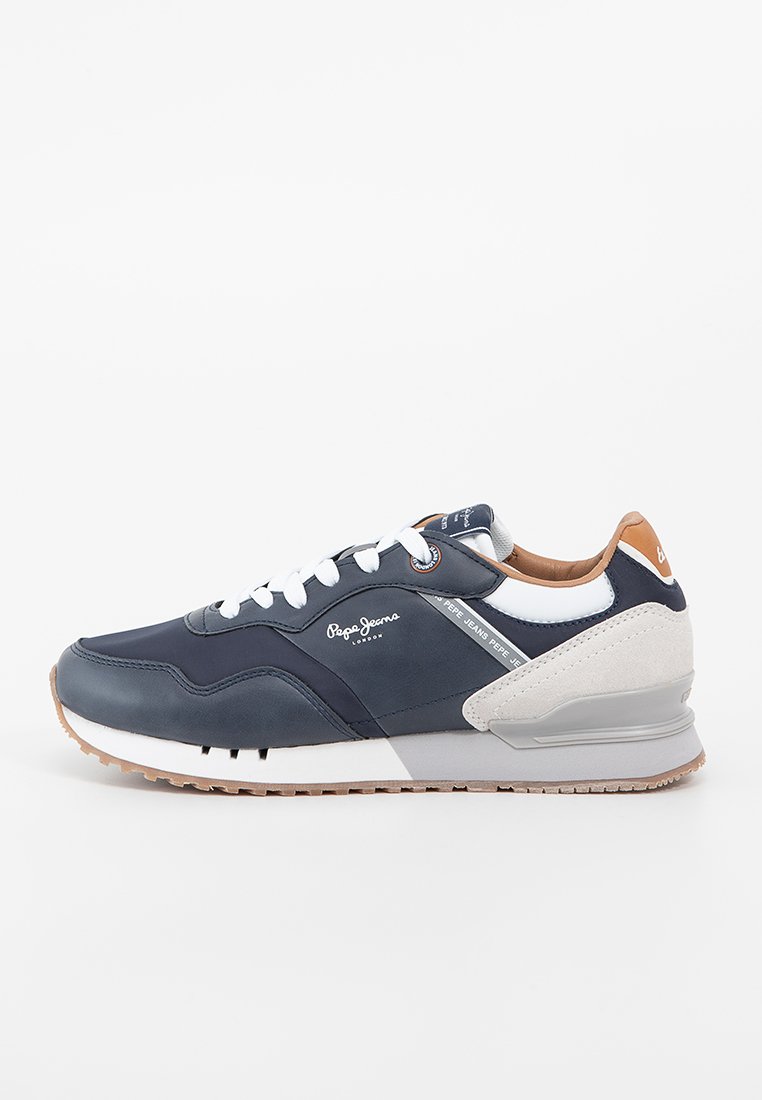 Sneakers low