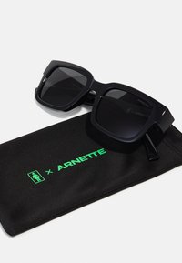 Arnette BIGFLIP UNISEX - Sluneční brýle - black/dark grey
