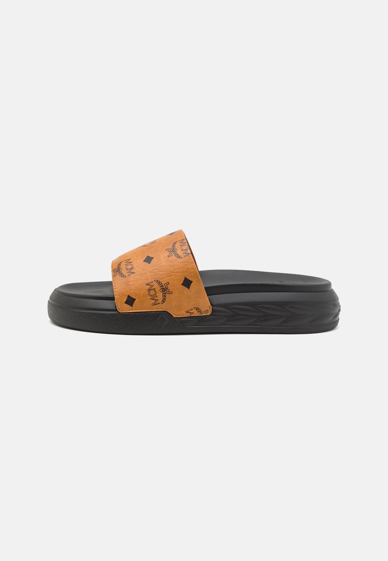 MCM NEW - Pantolette flach - cognac - Zalando.de