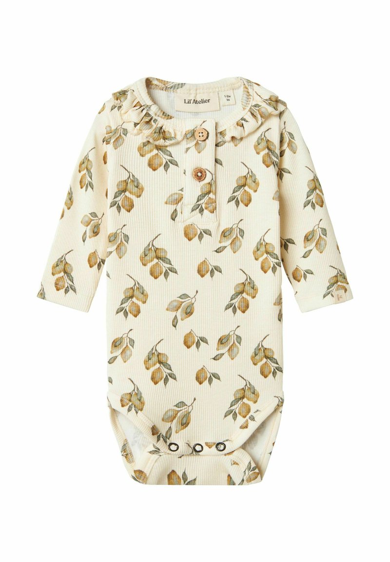 Bodysuit de bebé de manga larga en tejido acanalado color crema claro, con estampado floral en amarillo y verde, cuello con volantes y detalles en botones de madera.