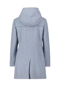 Grau wollener Mantel mit Kapuze, mit geradem Schnitt, Rückenfalte und sichtbaren Nähten. Glatte Textur, schlichtes Design ohne Verzierungen.