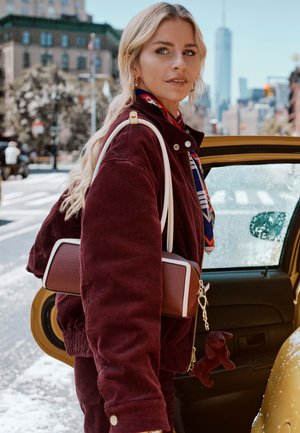 Tommy Hilfiger EXCLUSIVE CORDUROY RELAXED HARRINGTON JACKET - Яке бомбър - burgundy
