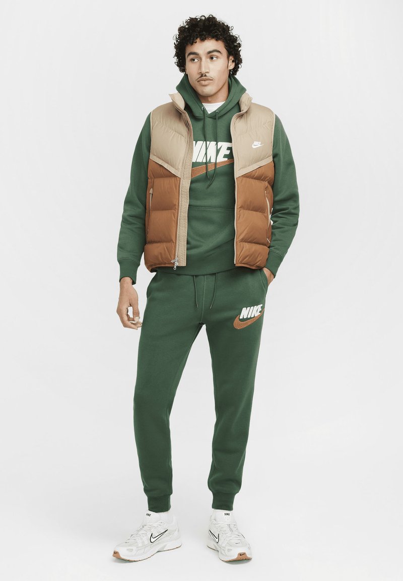 Nike Sportswear Trainingsbroek groen Nike Sportswear Trainingsbroek groen