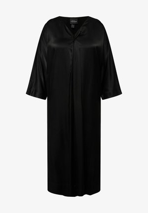 Czarna satynowa szlafrok z dekoltem w kształcie litery V, rękawami o długości trzech czwartek i luźnym krojem. Posiada przednią zakładkę, co dodaje lekkości i gładkiej tekstury.