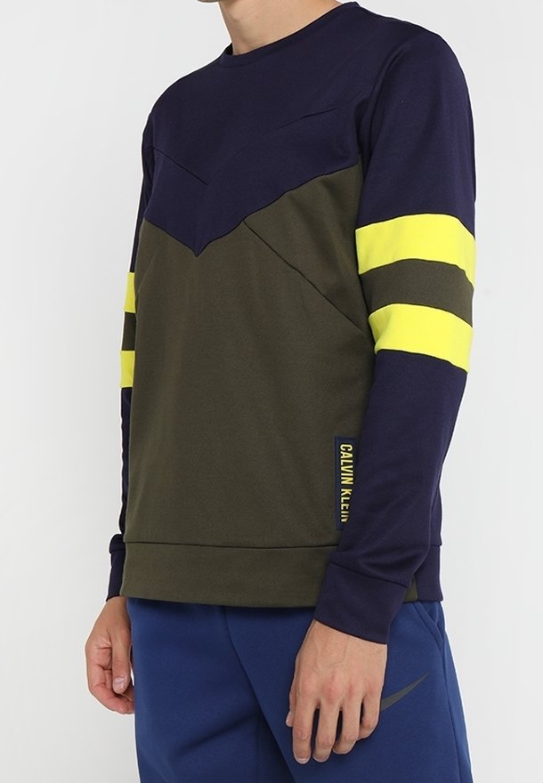 Calvin Klein Performance Sudadera - olive