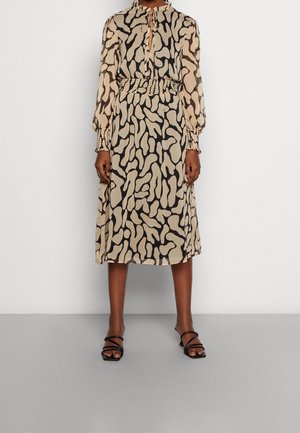 NA-KD, Robe de jour - black