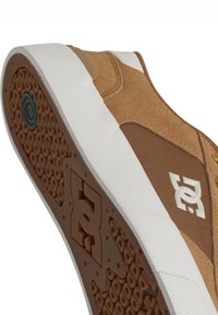 DC Shoes TEKNIC - Treenikenkä - rubber