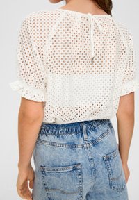 QS Blouse - ecru