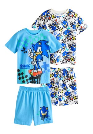 Dwa komplety dziecięcych piżam z motywem Sonic the Hedgehog, z krótkim rękawem i pasującymi krótkimi spodenkami w kolorach niebieskim i białym.