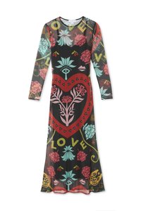 Langermet, gjennomsiktig mesh-kjole med et blomster- og hjerte mønster i rødt, turkis og gult på svart bakgrunn, med teksten "LOVE".