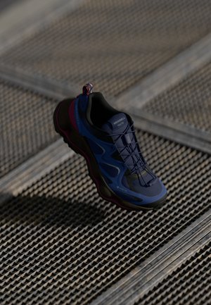 SPEEDARC MATIS GTX - Trainers - arcane