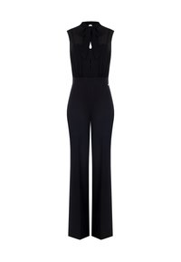 Combinaison noire sans manches, col haut et détail de nœud papillon. Présente une taille cintrée et un pantalon évasé pour une silhouette épurée.