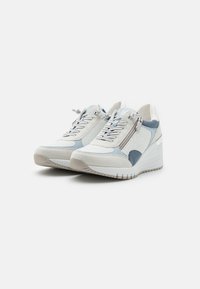 Marco Tozzi - Sneakersy niskie