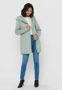 ONLY ONLSEDONA LIGHT COAT - Kurzmantel - chinois green