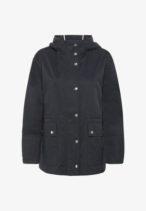 Marine waterproof jack met een capuchon, drukknoopsluitingen en twee voorzakken. Bevat een ademende stof en verstelbare zoom voor een veilige pasvorm.