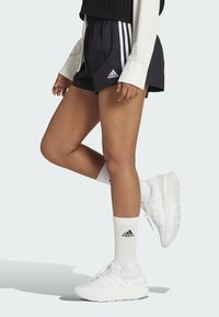adidas Sportswear ESSENTIALS STRIPES - Sports shorts - black   white