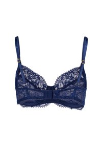 Marinblå spetsbh med byglar, justerbara axelband, scallopade kanter och knäppning med hyska och ögla. Blommönstrad spets genom hela.