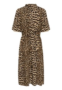 Robe imprimé léopard en beige et noir, dotée de manches courtes, d'une taille cintrée et d'une jupe fluide à coupe mi-longue.