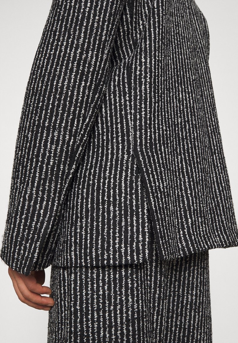 Herren Bekleidung | GUNTHER LA VESTE ARCADE UNISEX Blazer black/white/schwarz - VP45135 Herren Bekleidung | GUNTHER LA VESTE ARCADE UNISEX Blazer black/white/schwarz - VP45135