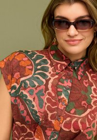 Next SHORT SLEEVE - REGULAR FIT - Blouse - rust orange printed