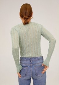 Mango Sweter