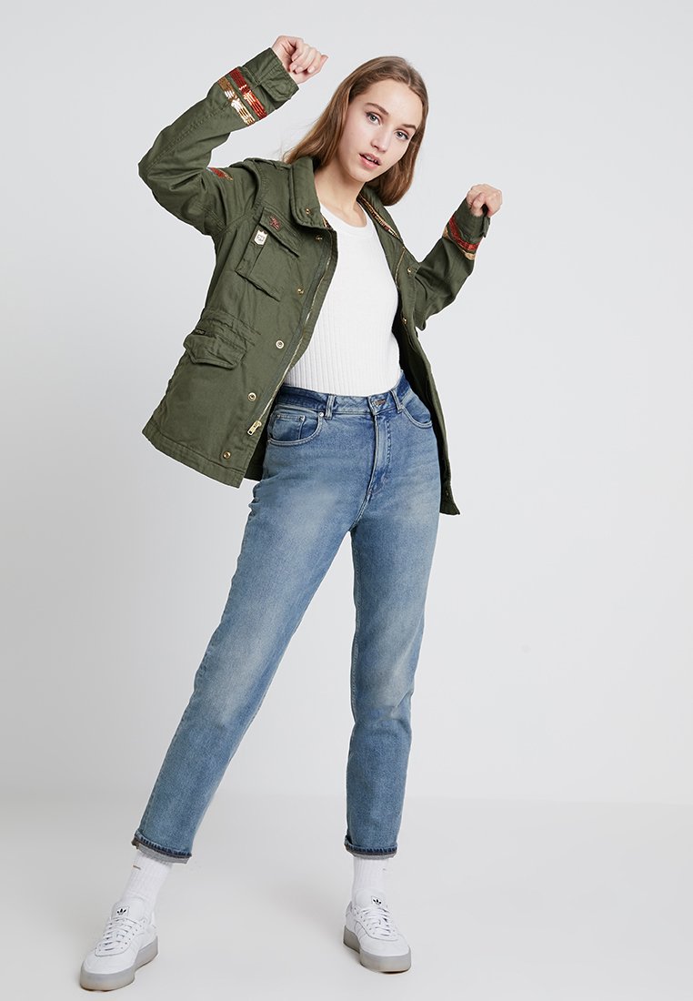 Superdry GLITTER ROCK ROOKIE Lett jakke khaki Zalando.no Superdry GLITTER ROCK ROOKIE Lett jakke khaki Zalando.no