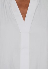 Banana Republic Blus - white
