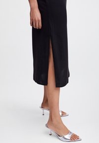 b.young BYMmmjoella - Vestido informal - black