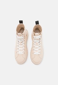 Tamaris Sneakersy wysokie