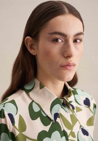 Seidensticker Abito a camicia - green