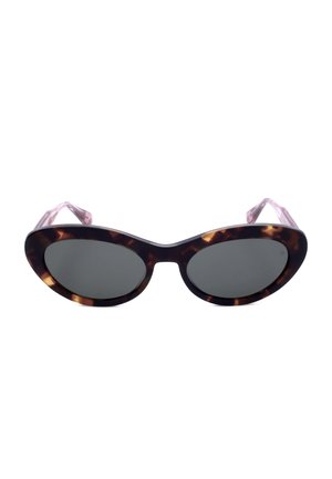 Occhiali da sole a forma ovale con lenti scure e montatura tartarugata, con aste rosa traslucide.