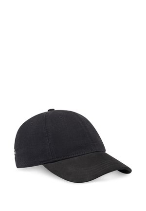 Cappellino da baseball nero con corona in tessuto strutturato e visiera liscia e curva. Presenta dettagli cuciti e fori di ventilazione sulla parte superiore.