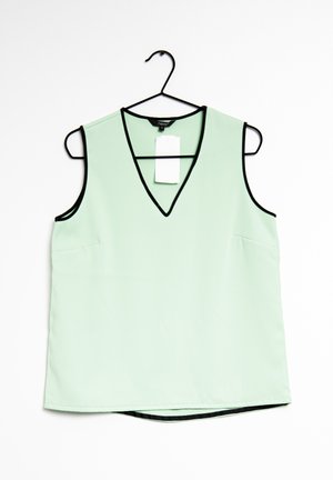 Next Top - green