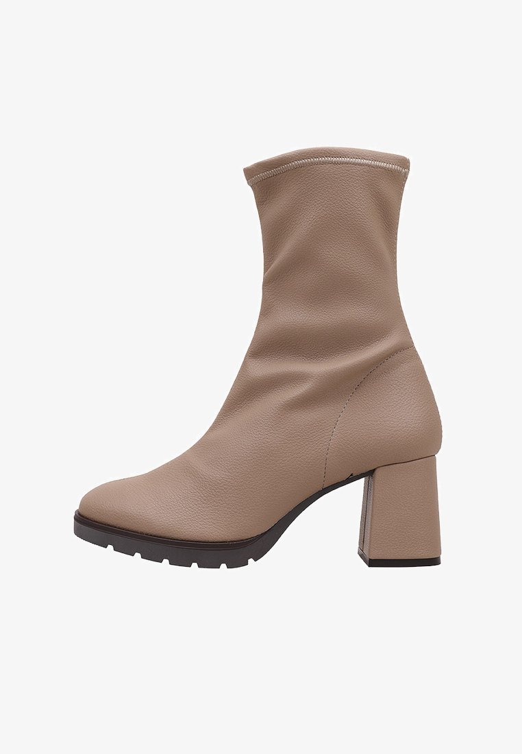 Sandra Fontán VALEN - Botines con plataforma - beige