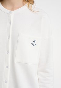 DreiMaster Cardigan - white