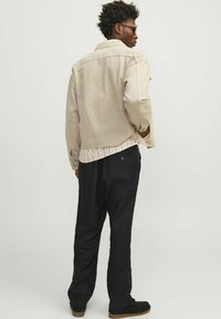 Jack & Jones JPSTKARL LAWRENCE - Housut - black onyx