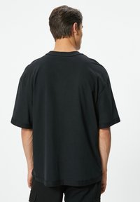 Koton T-shirts basic - black