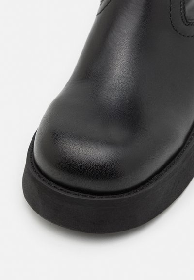 MIISTA OLIANA - Platform ankle boots - black