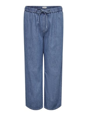 ONLY Carmakoma MIT WEITEM CARYASMIN - Široké nohavice - medium blue denim