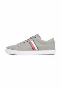 Unselected, universal grey