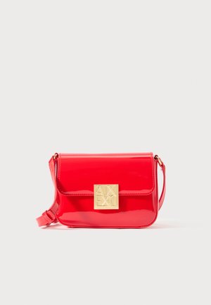 AMY CROSSBODY BAG - Axelremsväska - chinese red